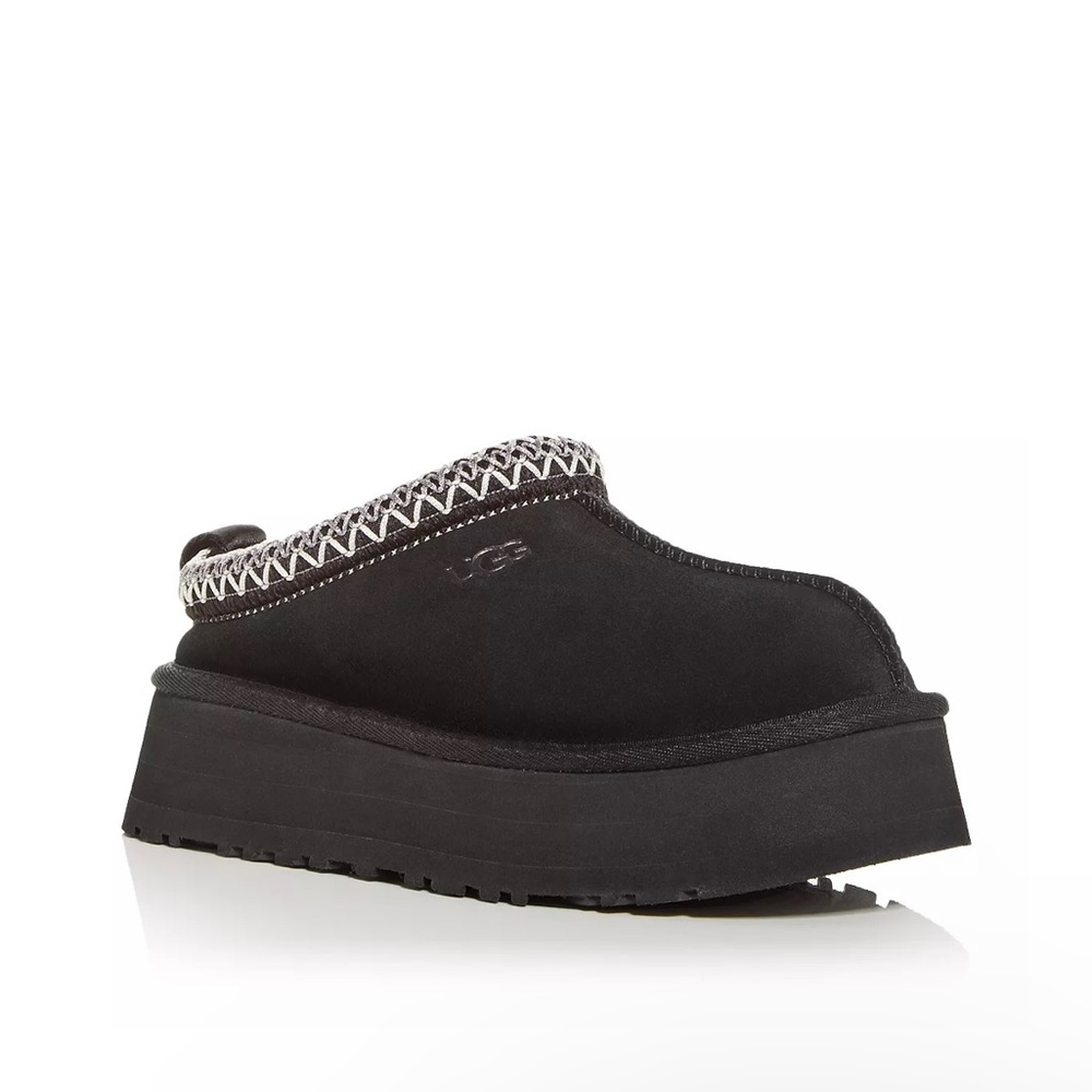 BRAND NEW Tasman UGGS